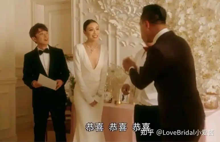 扒扒倪妮在流金岁月里的同款婚纱原来是这个牌子