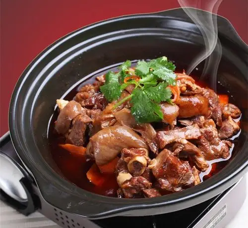 【砂锅菜】砂锅红焖羊肉