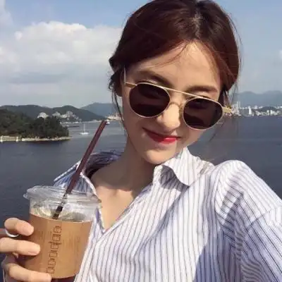 适合30岁女人用的微信头像时间把记忆冲淡