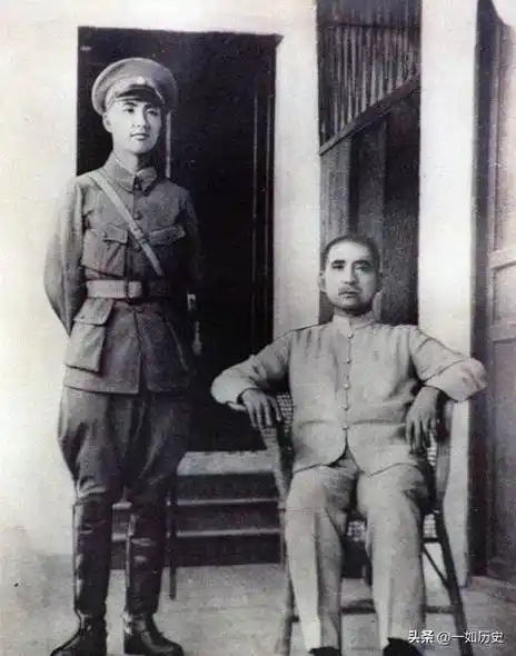 蒋介石篡改遗嘱掌大权,真正接班人另有其人