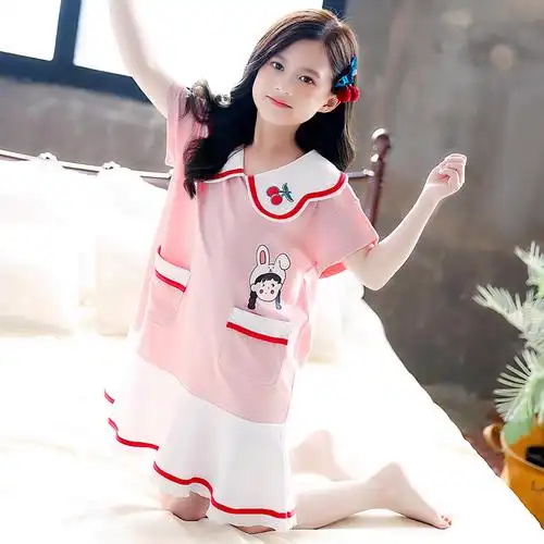 小孩子的睡衣