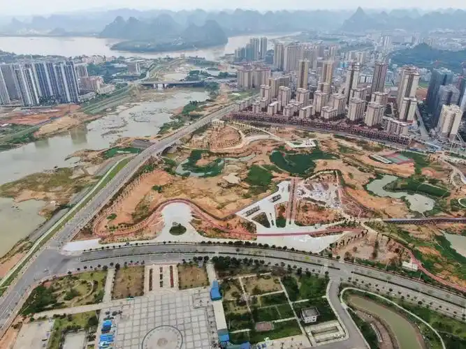 城市建管提质年共创大美武宣武宣四季春常在遍地是风景