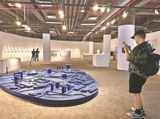 一起去看大师的设计展