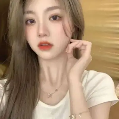 这世界偷偷偷帮着你书写出独特的_女生头像_我要个性网