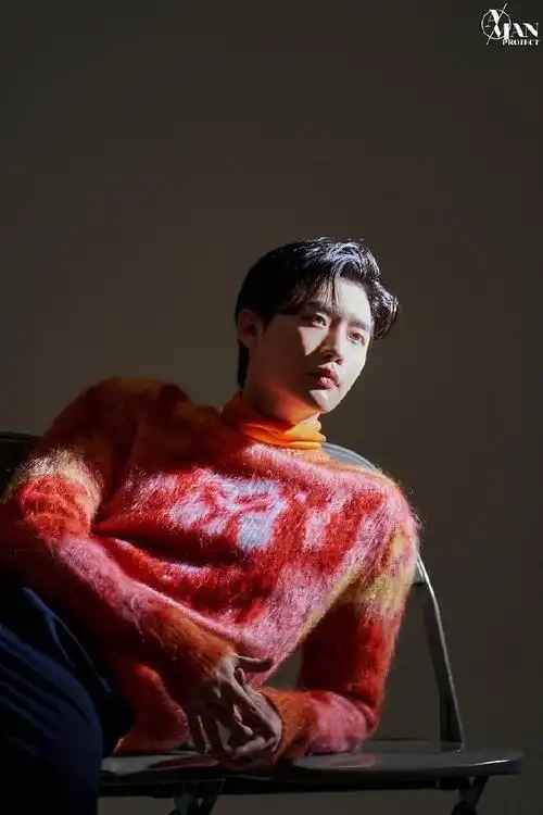 李钟硕超话09#越来越美好的李钟硕#@李钟硕20210920『aman blog更新