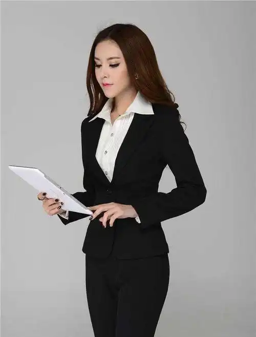 现实生活中的老板为什么喜欢招聘美女助理呢?