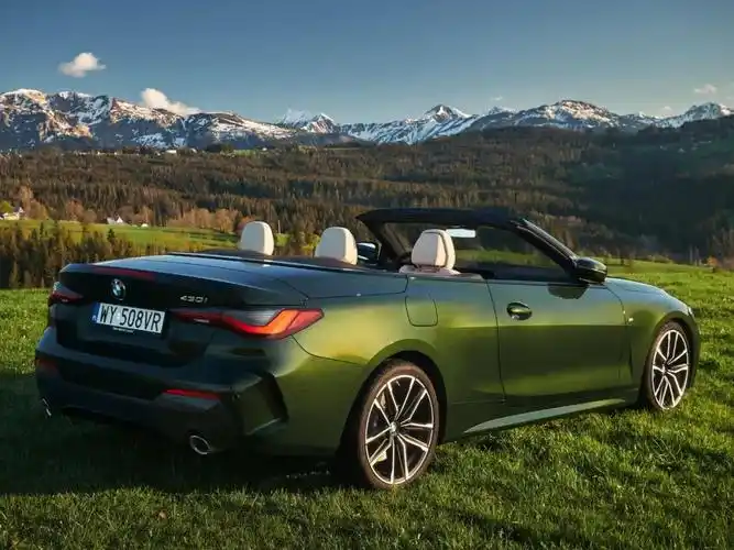 这也太美了吧全新宝马4系敞篷车风景大片欣赏