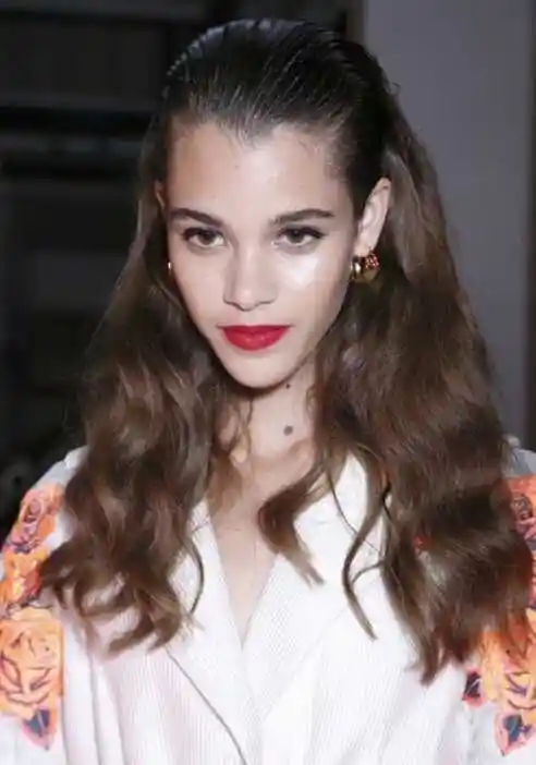 最潮流时尚沙宣卷发发型图片