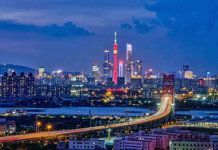 远看广州城市中心. - 摄影师仇绍强