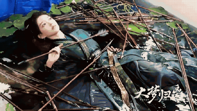 程潇30秒切换3种情绪#程潇新剧酷飒女射手实锤了!