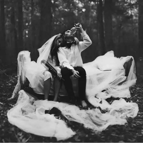 布满死亡的气息 alexstoddard摄影作品