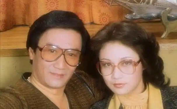 被谢贤养了12年,用青春换来两千万的coco,如今的她怎样了?