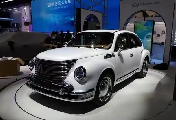 全新国产"老爷车",复古圆眼大灯,搭载1.5t插混,即将上市!