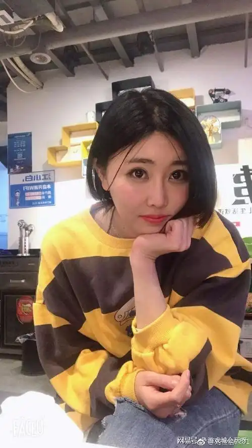 前斗鱼一姐因合约到期停播巅峰时期人气数百万如今沦为过气主播