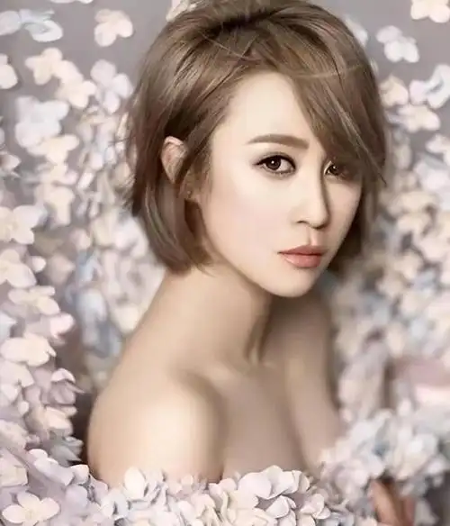 王心凌的腔调王鸥的腿这些80后女明星性感起来各有各的美