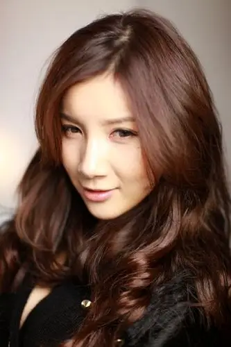 在校期间组建"爱乐团"以一首《天涯》红遍全国.