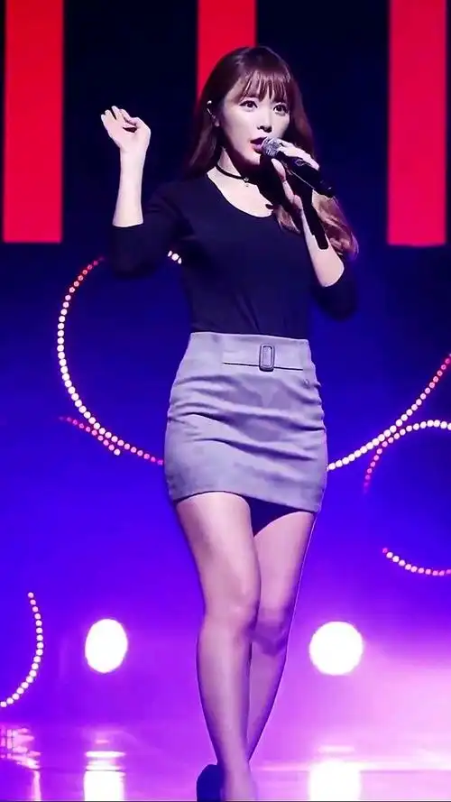 洪真英舞台惊艳瞬间合集7