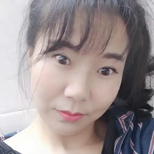 43岁离异女征婚照片(id:1400352)_广东深圳征婚交友_我主良缘网
