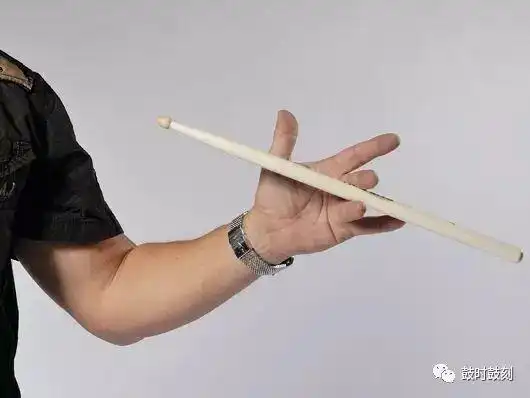 十步教会你一个简单好看的转鼓棒方法