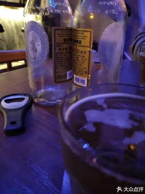 蓝妹啤酒图片