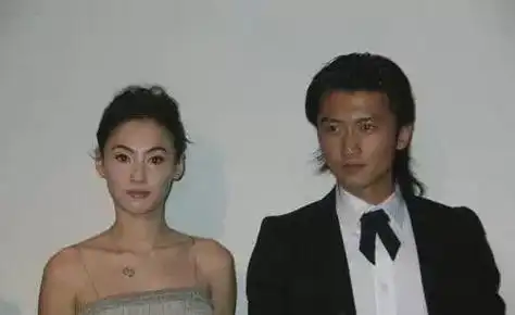 张柏芝拒绝谢霆锋复婚背后的深层原因