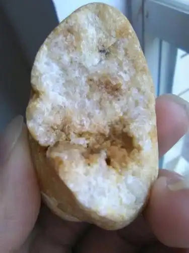 请问大神 这是水晶原石吗 整个石头全透明 里面和玻璃一样透明_百度知