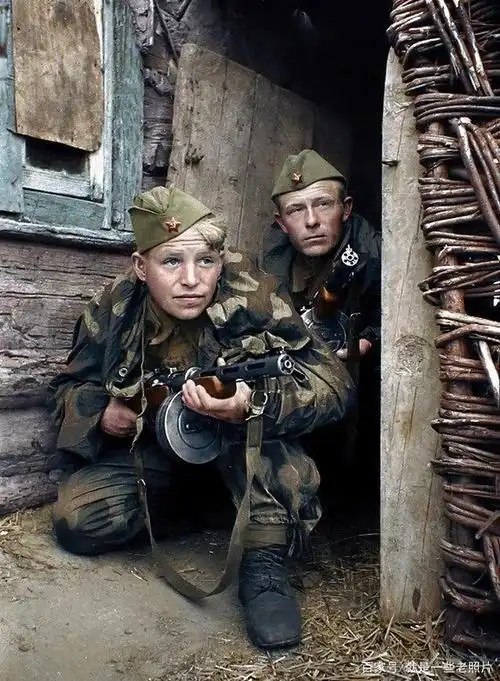 彩色二战老照片:王牌苏军女狙击手,戈林的收藏被缴获