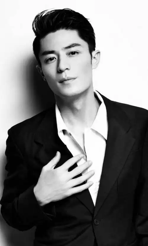 原创娱乐圈颜值最高的男明星排名,胡歌竟然只排第四?第一你绝对想不到