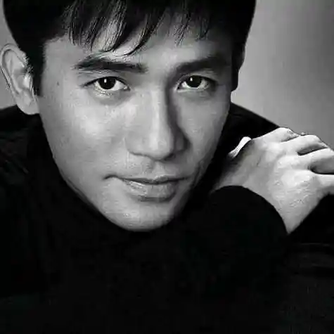 梁朝伟的微信头像大全 梁朝伟经典帅图高清头像(3)_布阁拉