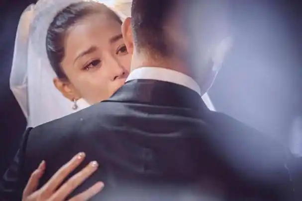 回顾"猛虎"何捷:用6年时间证明张馨予是全世界传统的女人