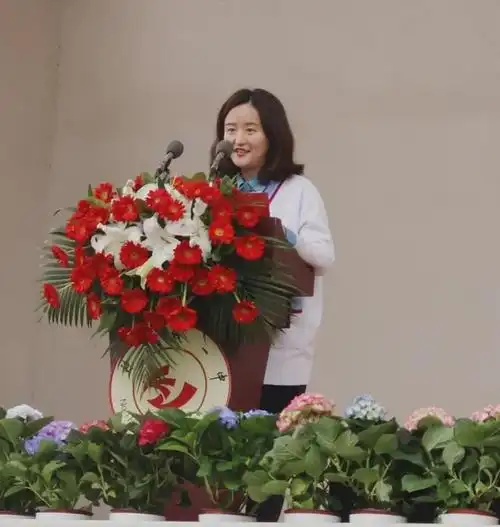 开幕式上,西南大学博士后,毕生心理发展实验室负责人聂倩老师向学校