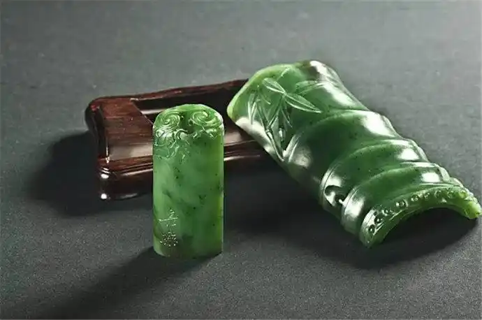 【艺术欣赏】精美玉石小摆挂件(9)