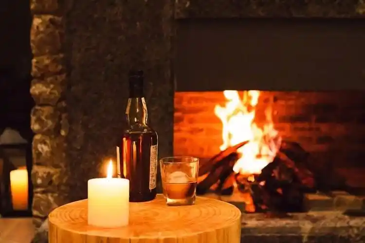 到丽江过春节雪山下的这家酒店露天泡池私人spa和温暖壁炉等着你