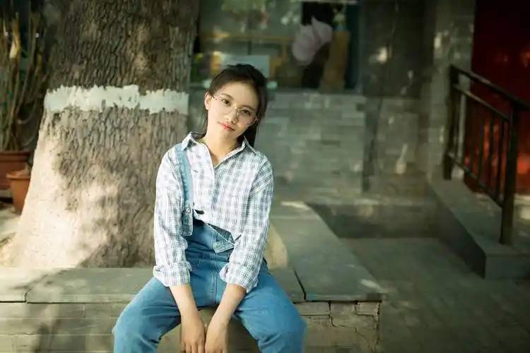 刘宸希六一写真曝光小戏骨尽显青春活力