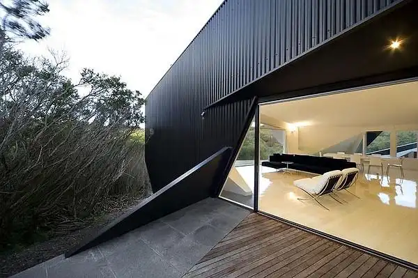 三角世界:克莱因瓶住宅