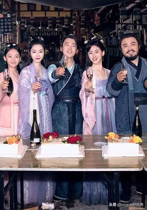 赘婿:郭麒麟携7位美女来袭,幸福指数不输"韦小宝"_宁毅_苏檀儿_扮演者