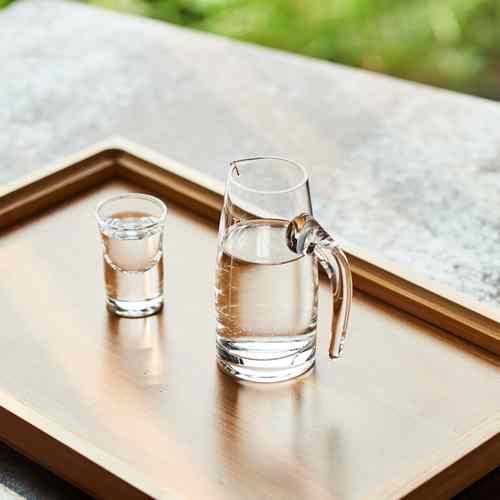 家用白酒玻璃酒器加厚白洒酒壶150ml小号酒店醒酒器
