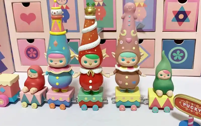 泡泡玛特2019毕奇圣诞系列盲盒拆盒啦~~不曾拥有隐藏的我这次会是欧洲