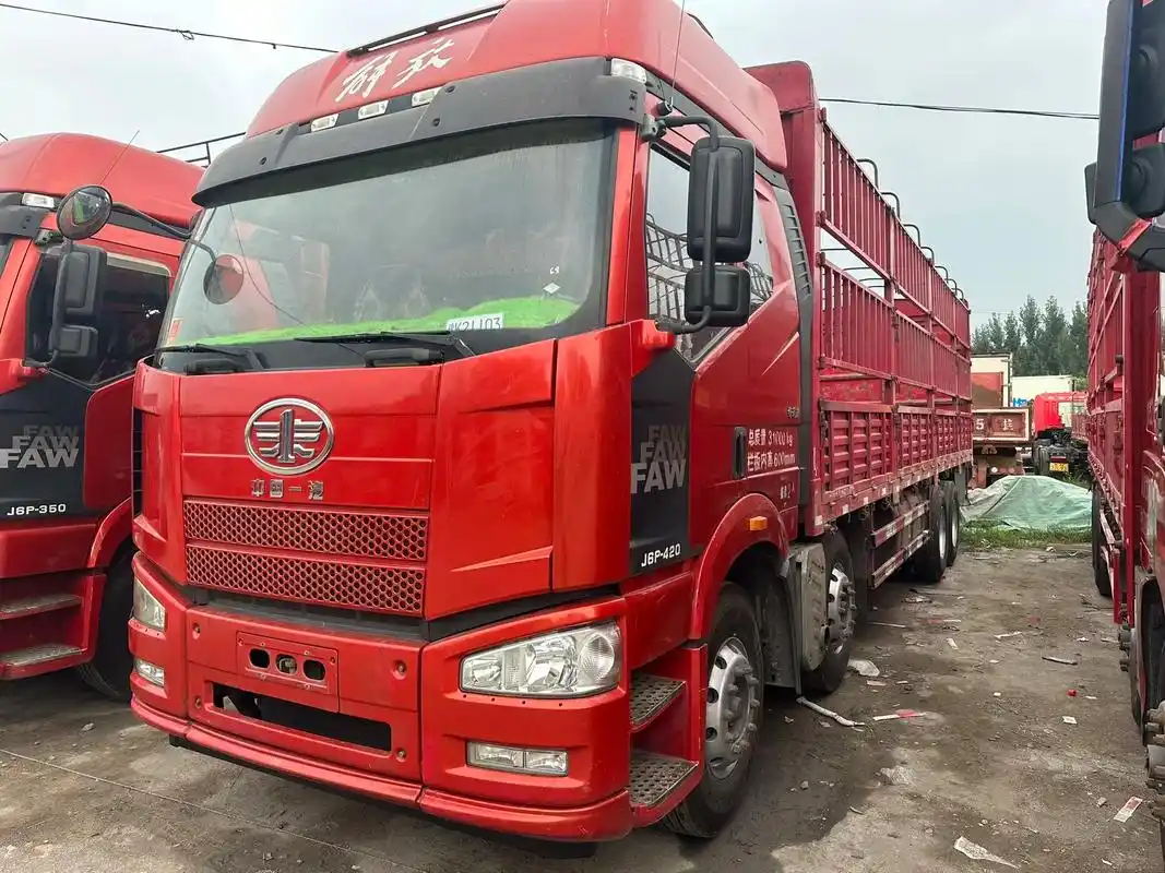 6米高栏载货车.#前四后八九米六高栏载货车,17 - 抖音