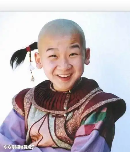 他曾是少年角色的御用演员,13岁便爆红,如今无戏可拍令人惋惜