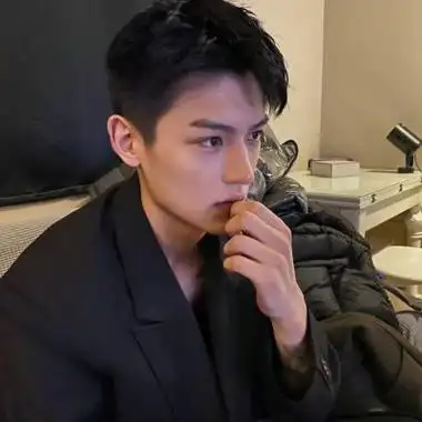 霸气男生帅气头像 超拽男生图片大全