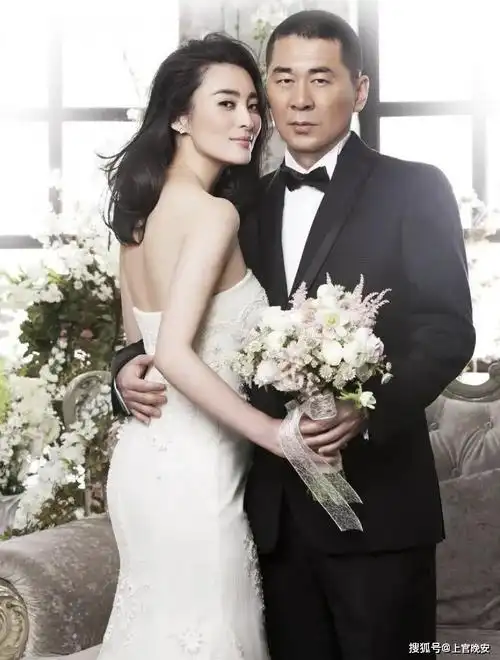 男明星的前任和现任对比,黄晓明审美从未改变过,邓超两任差距大_郝蕾