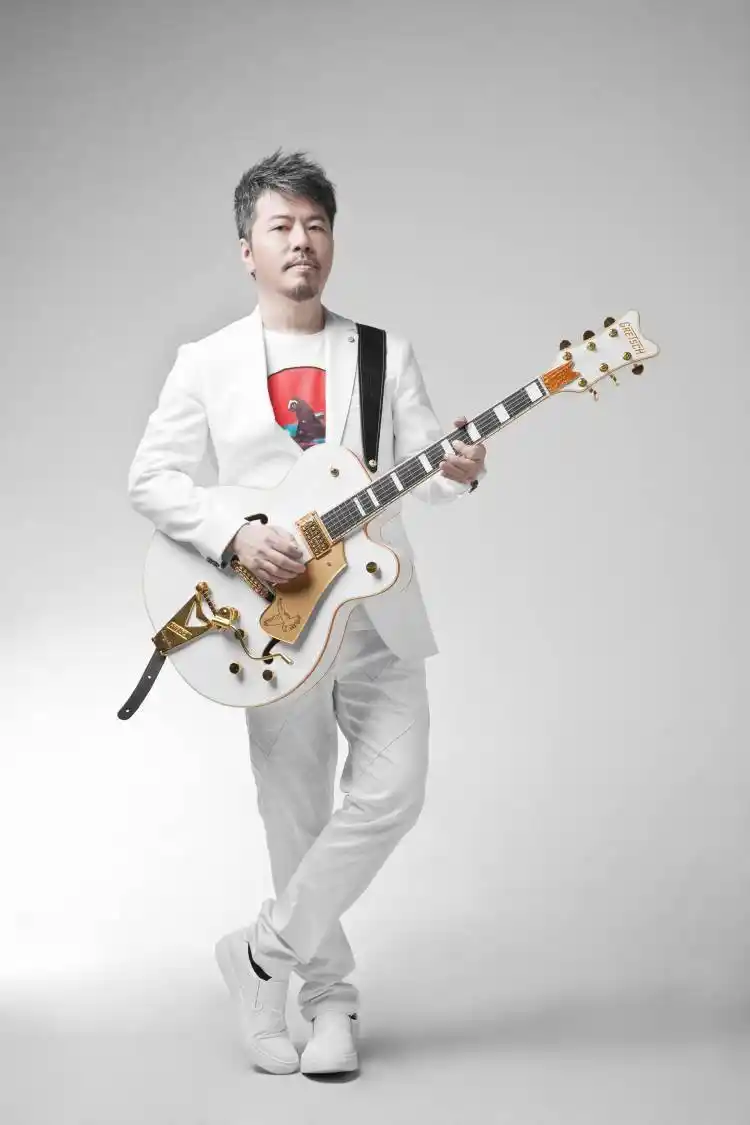 黄国伦923鸟巢演唱会正式开筹众筹梦想我还是第一次见