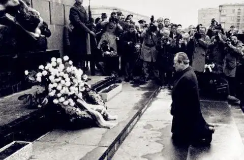 日本怕无人送行,邀请中国出席,我国提出霸气条件|昭和天皇|葬礼|罪行