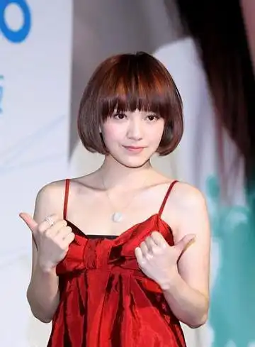 郭采洁为整容传闻叫屈她是如何一步步从小土妞变女王的呢