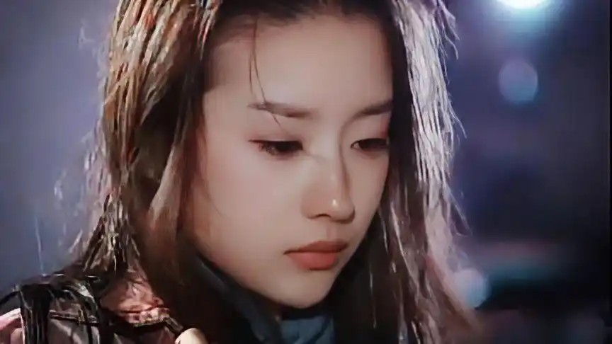 董洁颜值巅峰一眼沦陷 她的眼睛里有光#盛世美颜-娱乐视频-搜狐视频