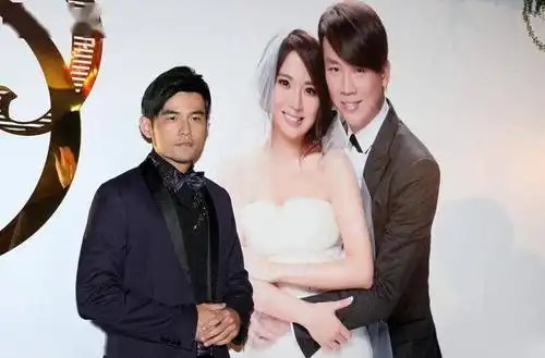 梅艳芳最钟意的男人:曾比肩周杰伦却劈腿出轨,胡作非为沦为笑柄_陶喆