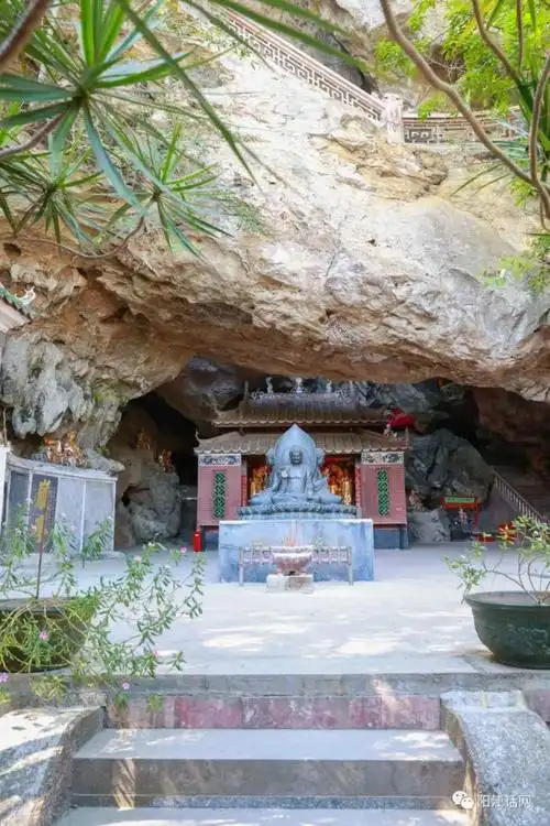 阳春八景之一崆峒岩佛教文化圣地登山探险胜地