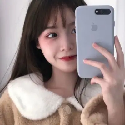 79手机对镜自拍!_女生头像_我要个性网