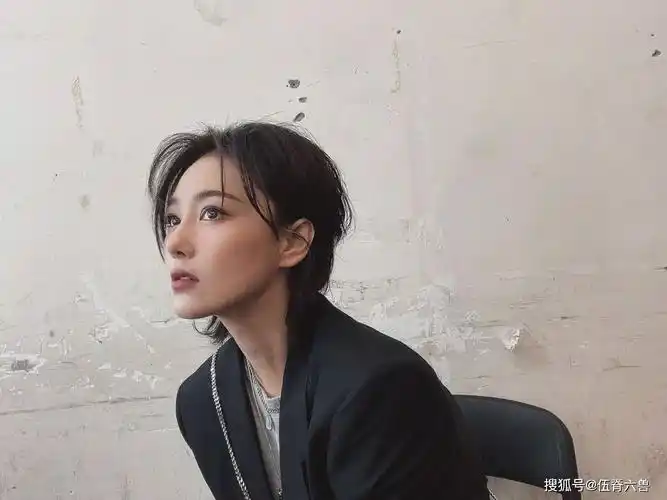 《姐姐2》张馨予剪短发后,怎么跟换了个人似的